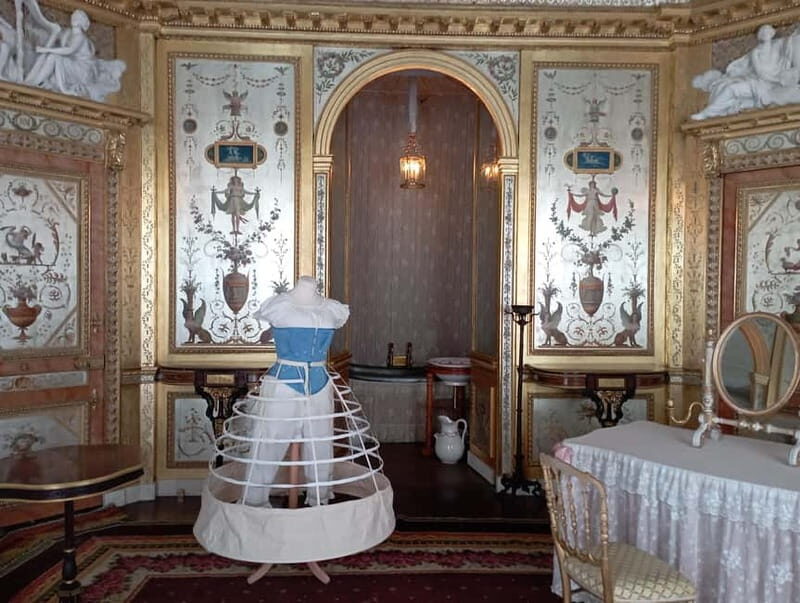 Château Fontainebleau: Semi-private guided tour in German, max. 6 participants - The Value of Visiting Château Fontainebleau