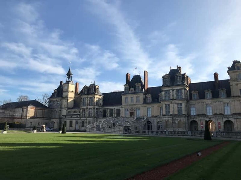 Château Fontainebleau: Semi-private guided tour in German, max. 6 participants - FAQ about Château Fontainebleau Guided Tour