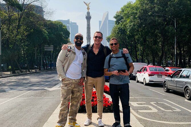 Cheerful Introduction Walking Tour in Roma, Condesa & Juarez - The Iconic Paseo de la Reforma and the Angel of Independence