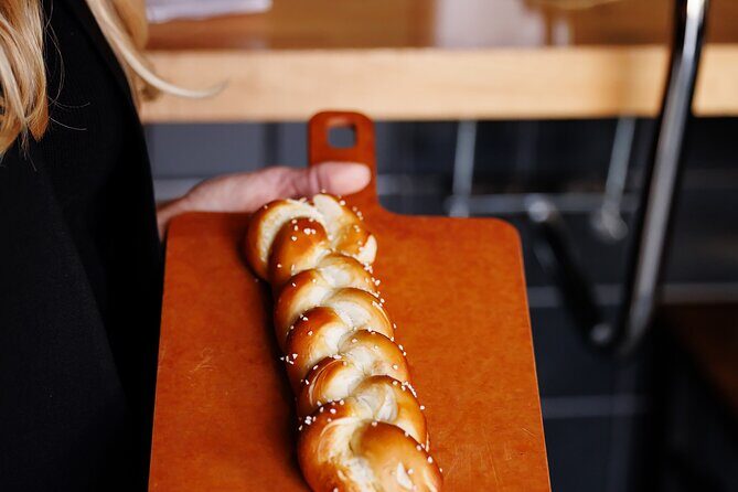 Chef Food Tour of Seattle Space Needle and Seattle Center - Start and End Points