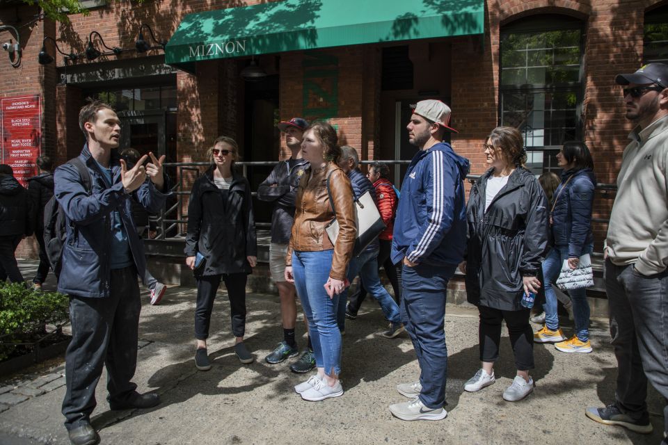 Chelsea Market, Meatpacking, High Line Food & History Tour - Scenic Views and Landmarks
