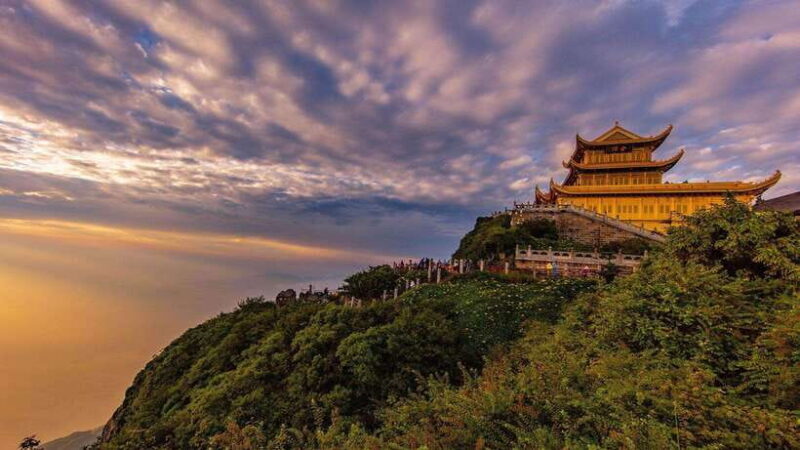 Chengdu: 5-Day Private Tour with Leshan and Mt.Emei - Key Points