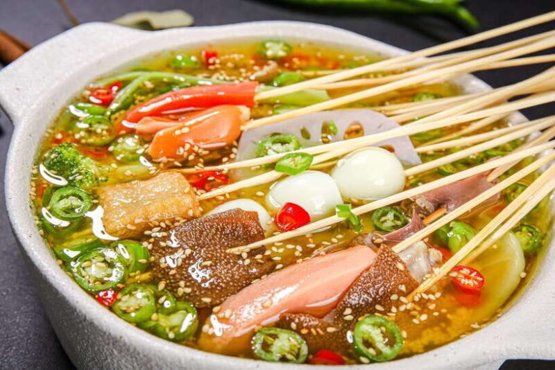 Chengdu Night: VIP Seat Opera Show or Back Alley Food Tour - Key Points