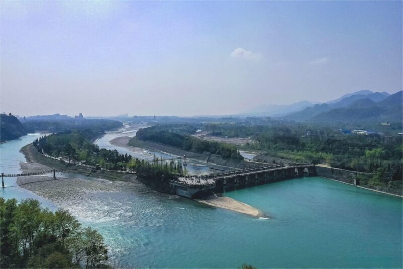 Chengdu Panda Base and Dujiangyan One-Day Private Tour - Key Attractions