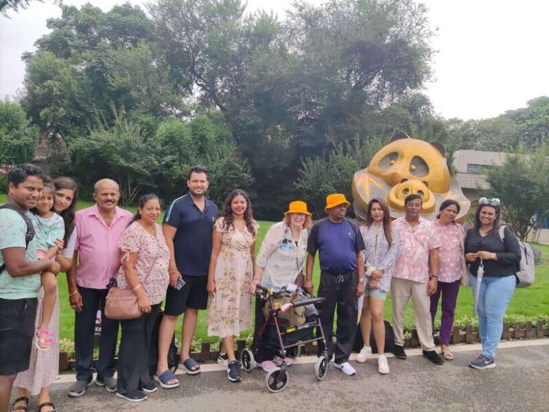 Chengdu: Panda Base, Farmer's Market, and Cooking Class - An In-Depth Look at the Tour