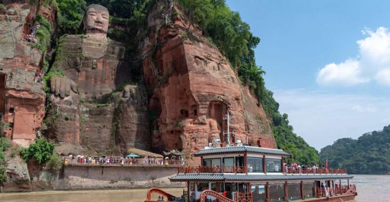 Chengdu: Private Day Tour to the Leshan Giant Buddha - Good To Know