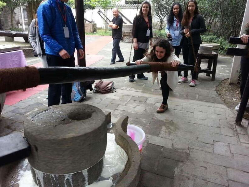 Chengdu Sichuan Cuisine Cooking Class and Savor Local Snacks - Practical Details: What You Need to Know