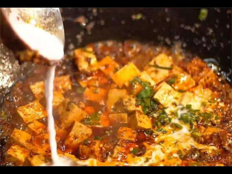 Chengdu Sichuan Cuisine Cooking Class and Savor Local Snacks - Who Will Love This Tour?