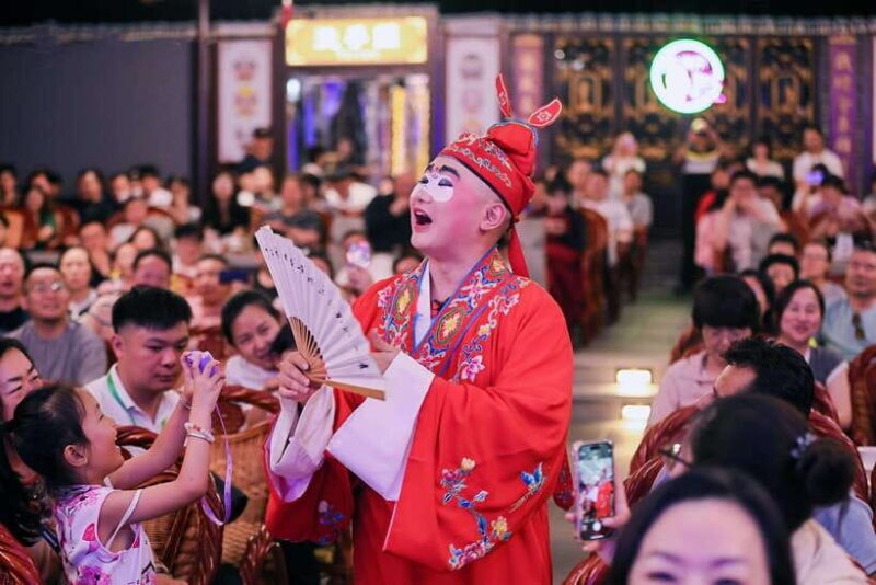 Chengdu: Sichuan Opera Face-Changing and Acrobatics Show - The Sum Up