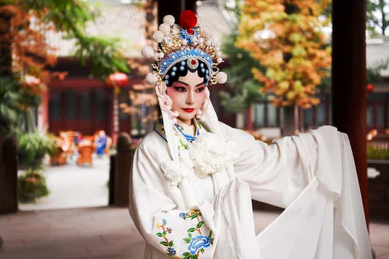 Chengdu: Sichuan Opera Show & Covered Bowl Tea & Massage - Good To Know