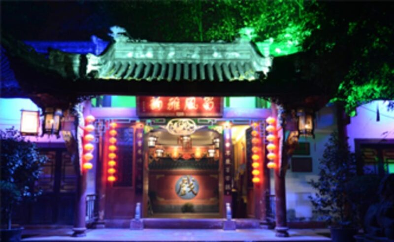 Chengdu: Sichuan Opera Show & Covered Bowl Tea & Massage - Cultural Experience