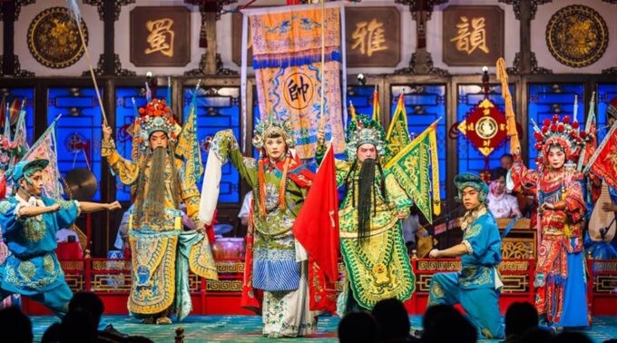 Chengdu: Sichuan Opera Show & Covered Bowl Tea & Massage - Frequently Asked Questions