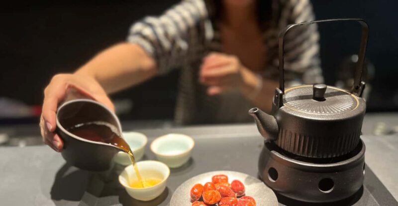 Chengdu:Traditional and New Chinese Tea Tasting Experience - Experience Details
