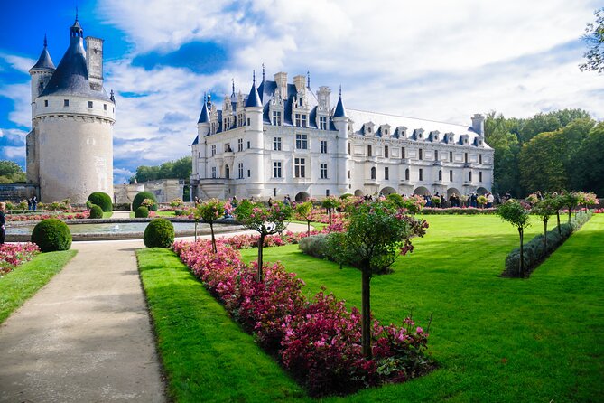 Chenonceau Castle Guided Half-Day Trip From Tours - Tour Highlights and Itinerary