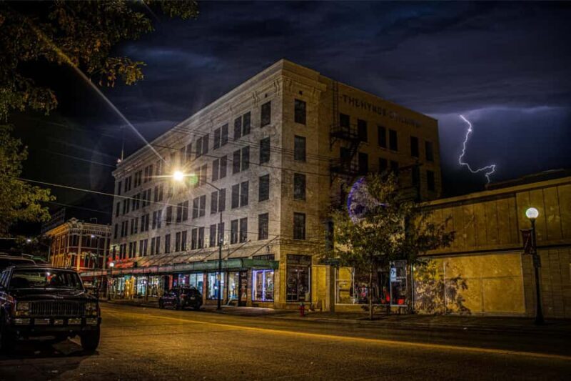 Cheyenne Ghost Tours: Coffins Beneath the Cottonwoods - Authenticity and Authentic Experiences