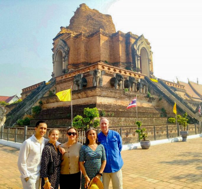 Chiang Mai: 3 Hour Old City and Temples Guided Walking Tour - Sustainability and Accessibility