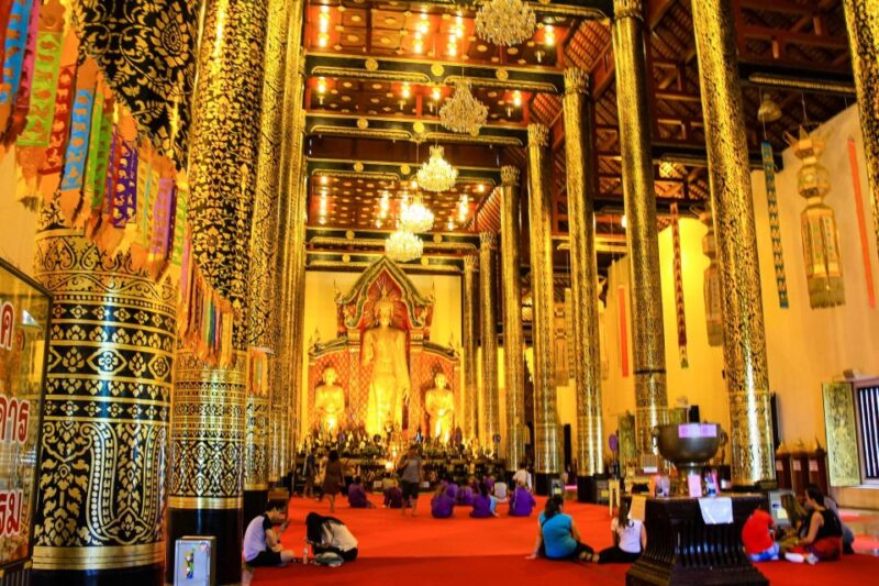 Chiang Mai: 3 Hour Old City and Temples Guided Walking Tour - Recommendations and Essentials