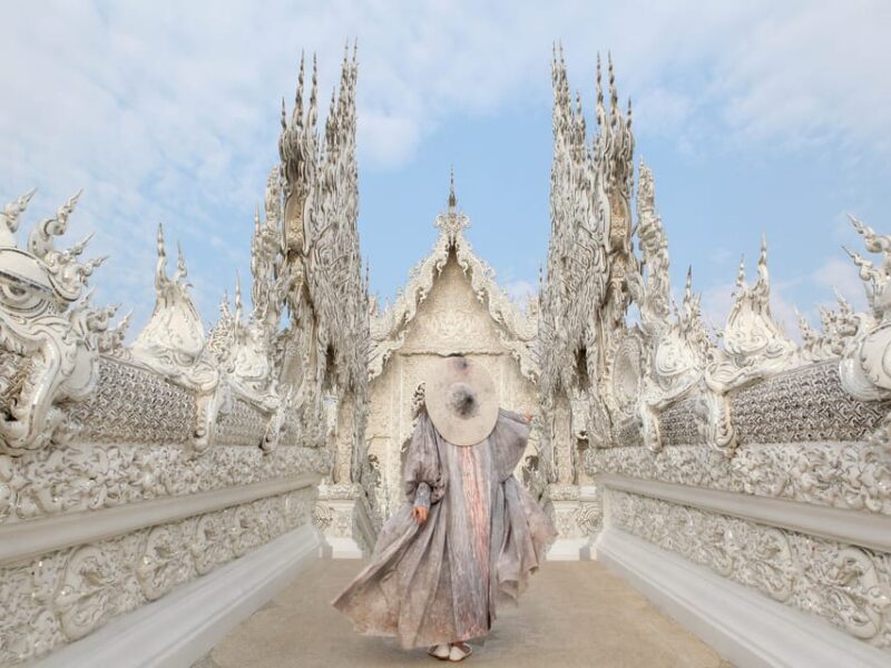 Chiang Mai: Chiang Rai White Temple and Blue Temple Day Tour - Key Points