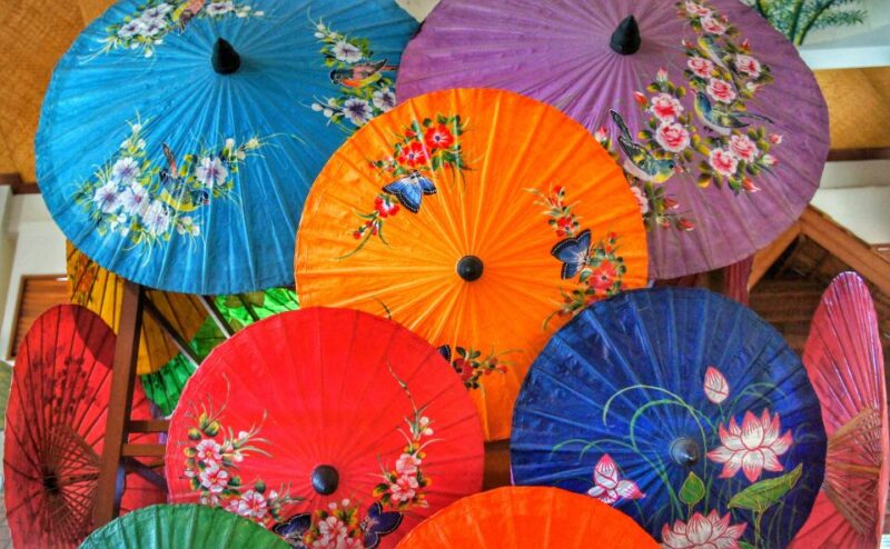 Chiang Mai City Private Tour With Lunch Buffet and Ticket - Transportation and Guide