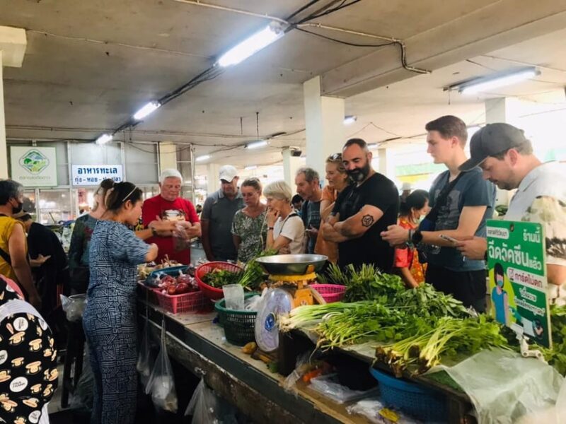 Chiang Mai: Cooking Class, Market and Thai Herbs Garden Tour - Market Visit and Ingredient Selection