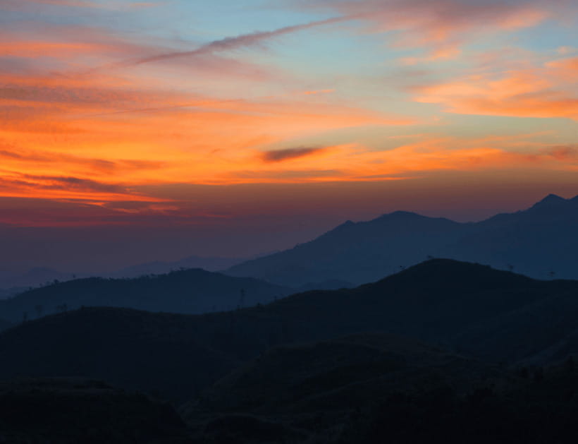 Chiang Mai: Day Trip to Chiang Rai Temples & Golden Triangle - Lunch and Local Cuisine