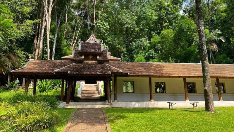 Chiang Mai: Doi Suthep and Wat Pha Lat Temple Evening Tour - Important Information