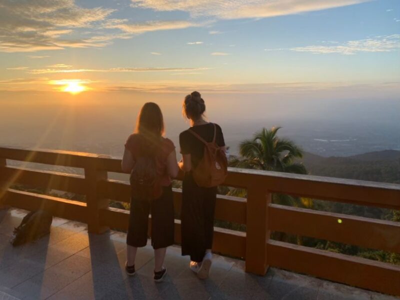 Chiang Mai: Doi Suthep, Wat Umong, and Pha Lat Sunrise Tour - Discovering Wat Pha Lat