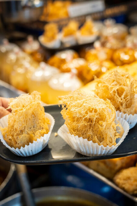 Chiang Mai: Evening Sightseeing and Local Food Guided Tour - Frequently Asked Questions
