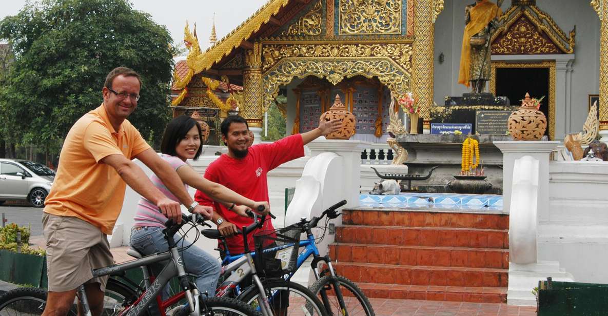 Chiang Mai: Guided Historical City Tour by Bike With Lunch - Included Features
