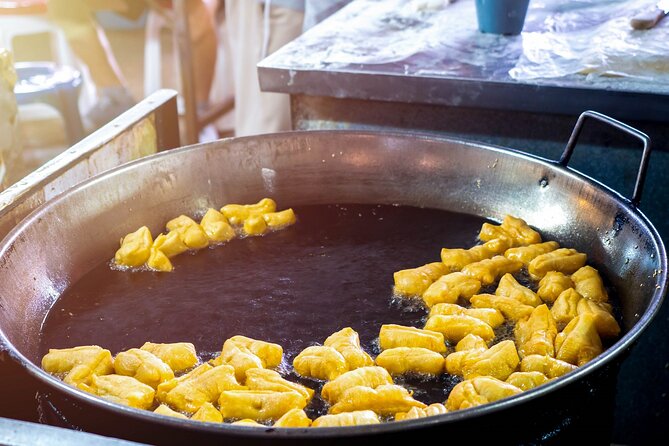 Chiang Mai Michelin Food Walking Tour With Professional Tour Guide - Booking Information and Tips