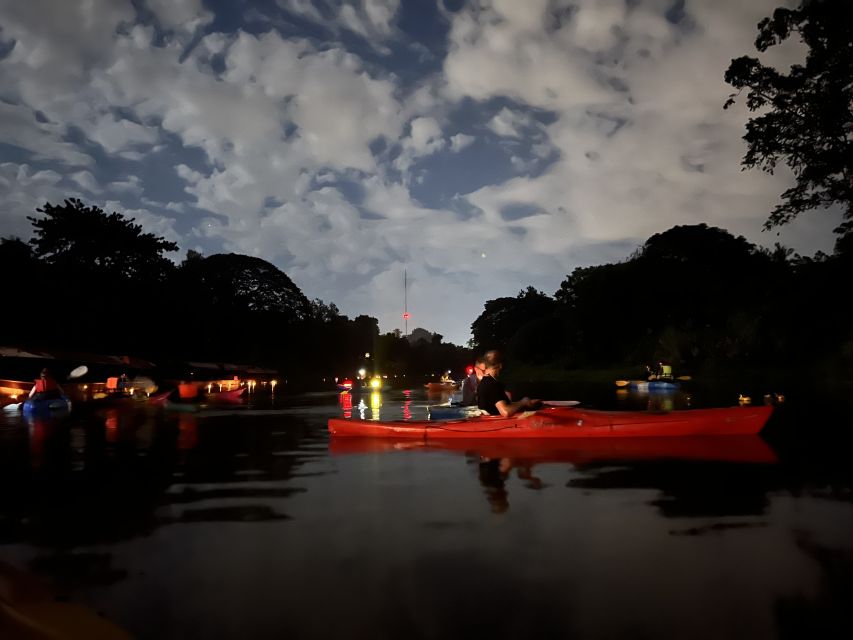 Chiang Mai: Ping River Night Kayaking Into City Center - Chiang Mais Colorful Skyline