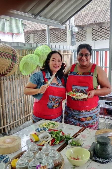 Chiang Mai: Small Group Thai Cooking Class With Market Tour - Inclusions and Important Information