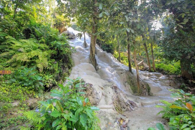 Chiang Mai: Sticky Waterfall, Chet Si Fountain Park Transfer - Visiting Chet Si Fountain National Park