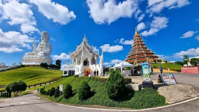 Chiang Mai: White, Blue & Big Buddha Temples in Chiang Rai - Frequently Asked Questions