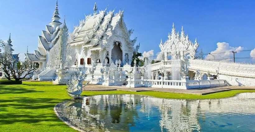 Chiang Mai: White Temple, Golden Triangle & Boat Tour - What to Bring