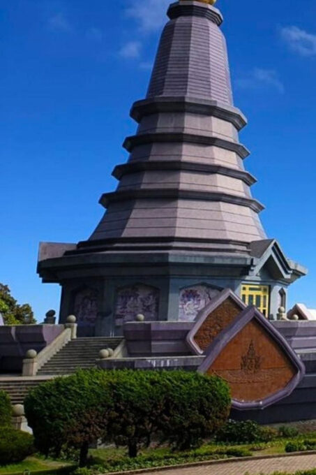 Chiang Mai:Doi Inthanon National Park & Hike at Kew Mae Pan - Enjoying the Wachirathan Waterfall