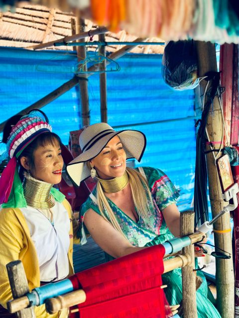 Chiang Rai: Explore Top 7 Attractions + FREE Lunch Buffet - What Youll See: Wat Rong Sue Ten (Blue Temple)