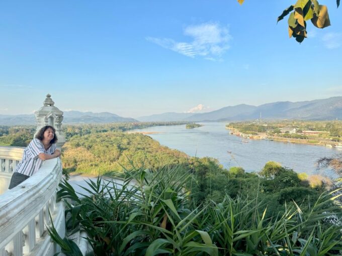 Chiang Rai: Explore Top 7 Attractions + FREE Lunch Buffet - What Youll See: Longneck Karen Village