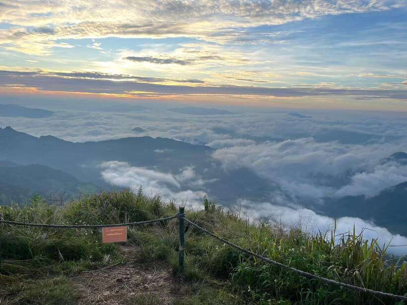 Chiang Rai: Magical Morning at Phu Chi Fah With Hotel Pickup - Accessibility and Suitability