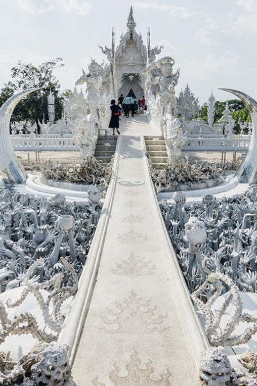 Chiang Rai Tour: White & Blue & Big Buddha (Red)Temples - Blue Temple (Wat Rong Suea Ten)