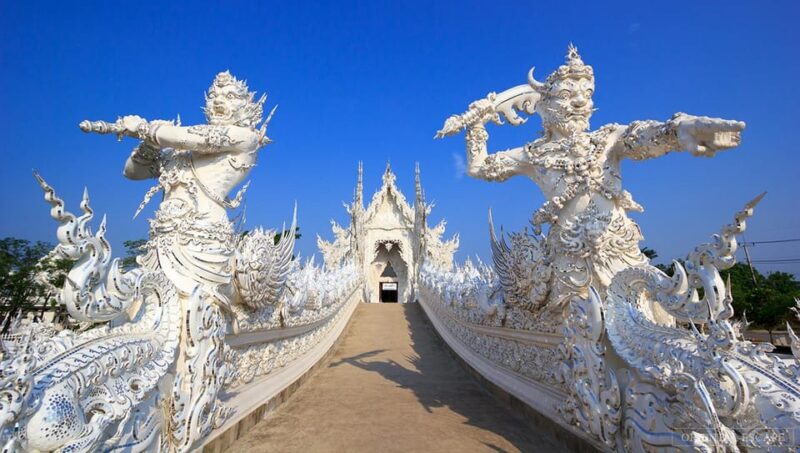 Chiang Rai: White & Blue Temples, Black House & Lunch, Guide - Key Points