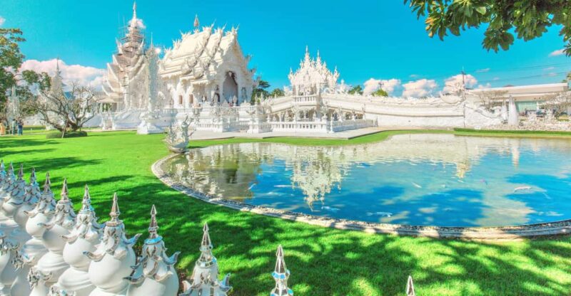Chiang Rai: White & Blue Temples, Black House & Lunch, Guide - Pricing and Booking