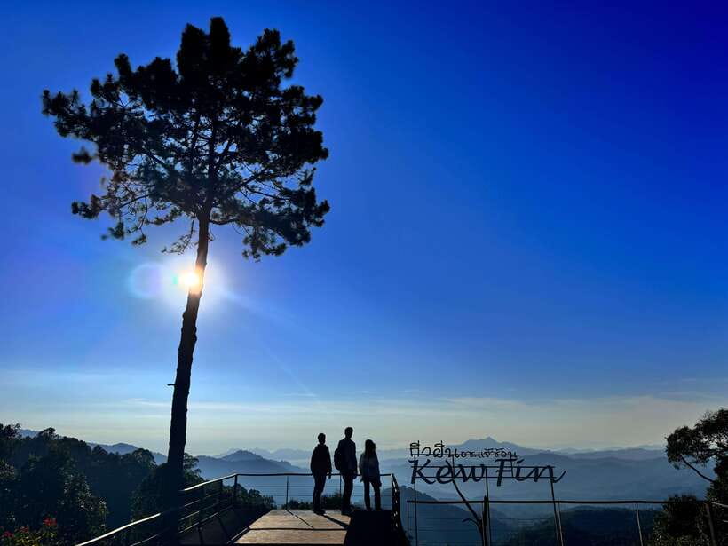 Chiangmai : Sky Pagodas in Lampang , Mae Kampong & More. - Discovering the Hidden Village of Pa Maeung