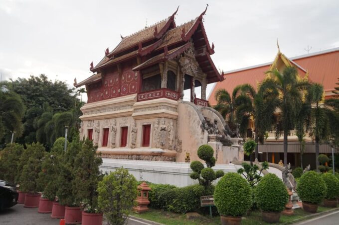 Chiangmai: Temple and City Walking Tour With Exmonk Part 1 - Positive Feedback From Previous Participants