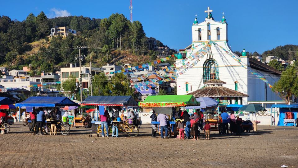 Chiapas: Private 8-Day Immersive Cultural Tour With Day Trip - Visiting Agua Azul and Misol-Ha