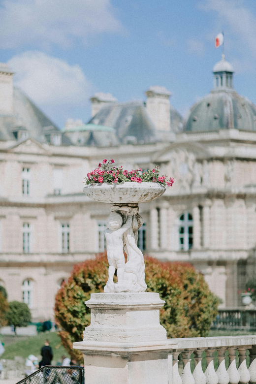 Chic Paris Exploration - Booking and Payment Information