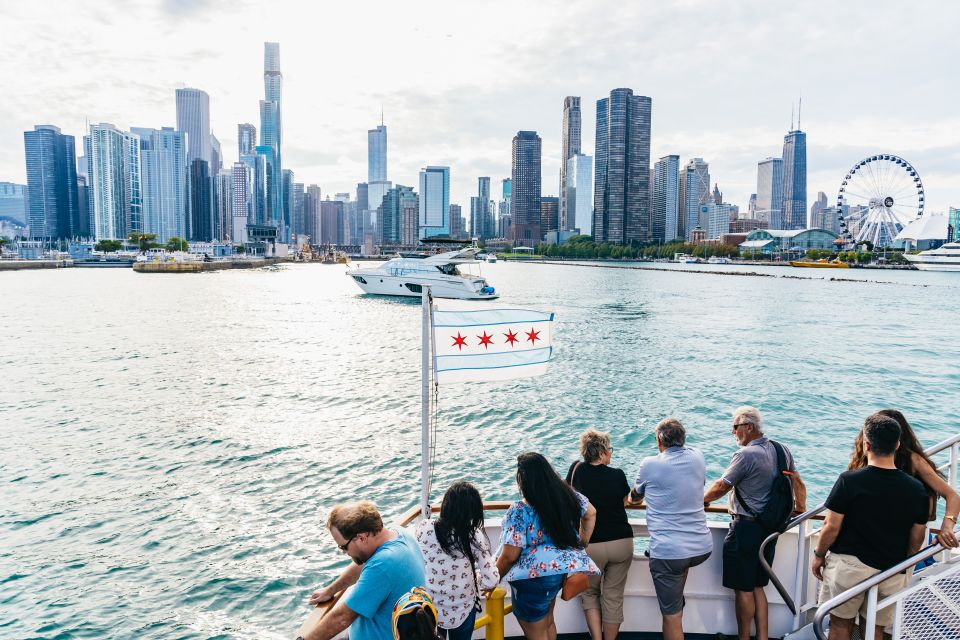 Chicago: 1.5-Hour Lake and River Architecture Cruise - Key Points