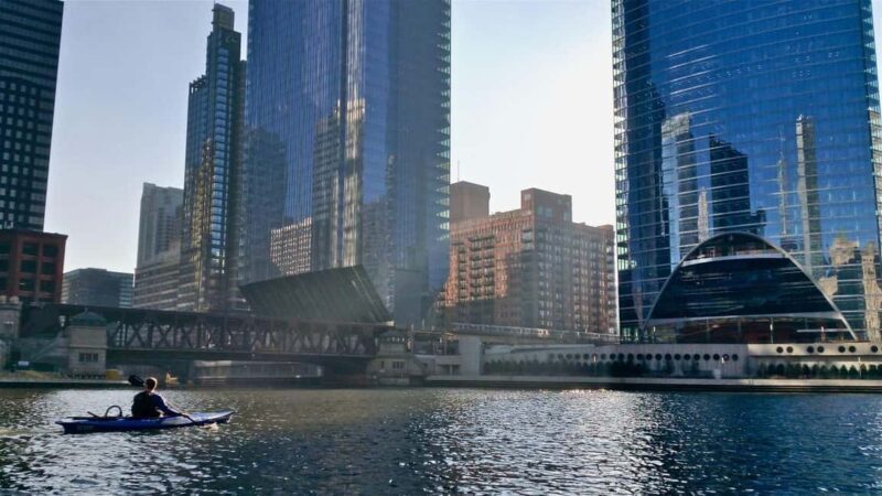 Chicago: 2-Hour Downtown Kayak Rental - The Practical Side: Logistics and Value