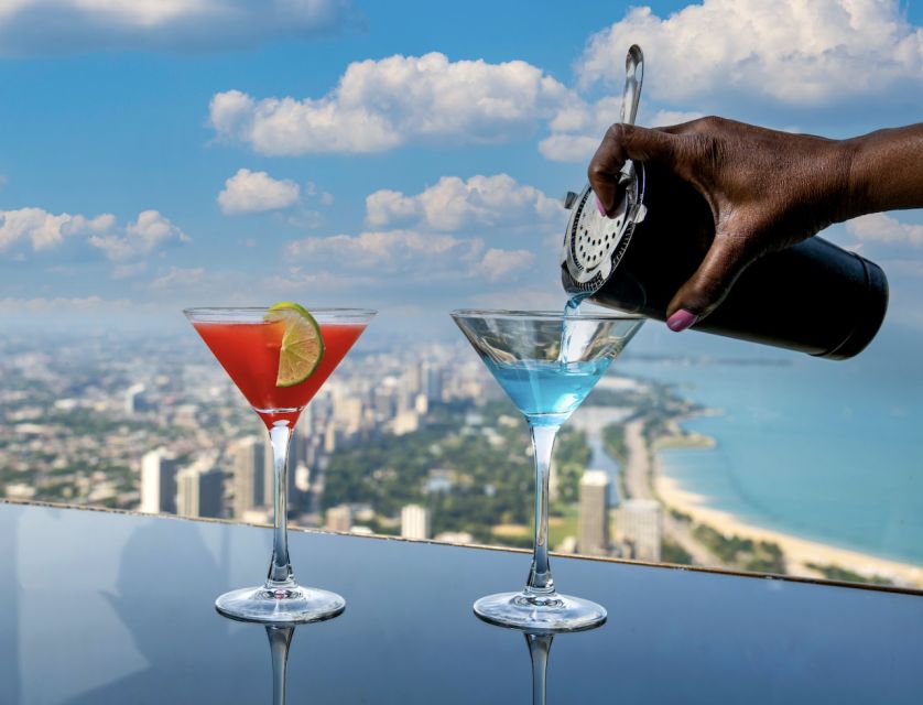 Chicago: 360 Chicago Observation Deck Sip and View Ticket - Dining and Drinks
