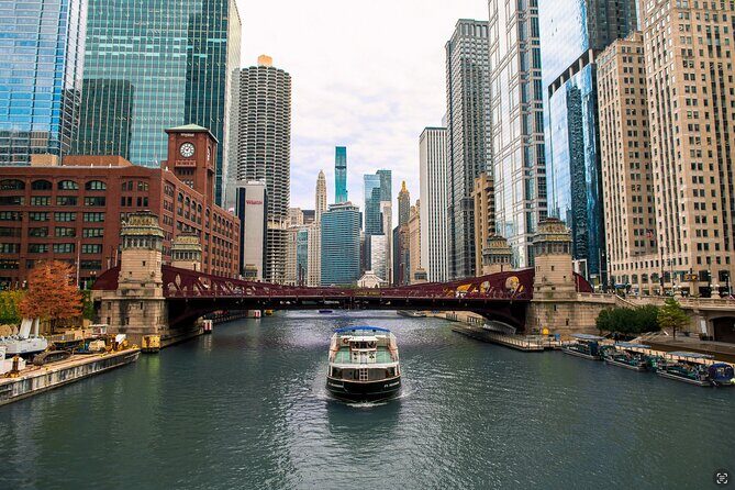 Chicago Architectural River Cruise - An In-Depth Look at the Chicago Architectural River Cruise